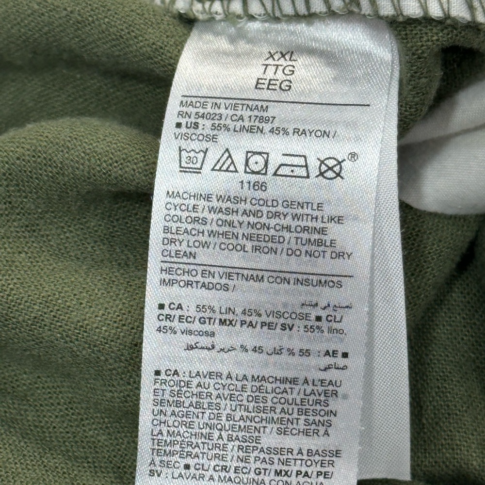 Old Navy Comfort Waist Linen Short - Picture 8 of 8